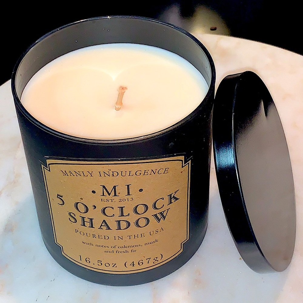 MANLY INDULGENCE CANDLE 5 O’CLOCK SHADOW 1 WICK 16.5oz NEW